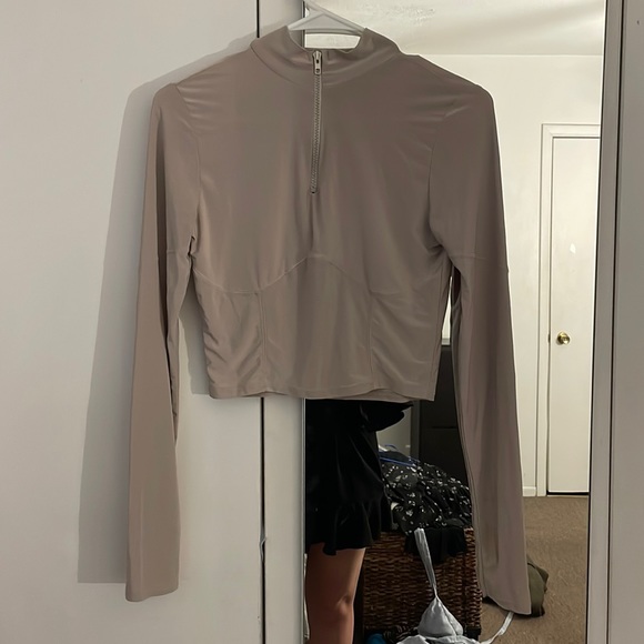 MISSGUIDED Scooba top - Picture 1 of 3